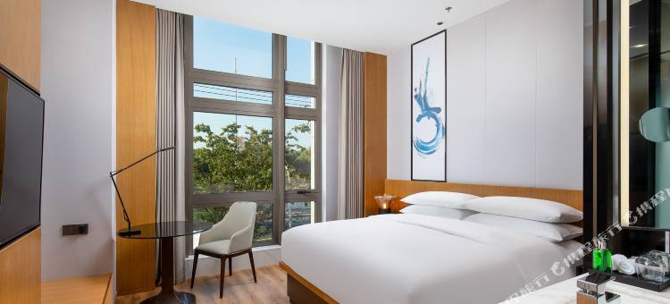 上海虹桥国家会展中心万枫酒店图片