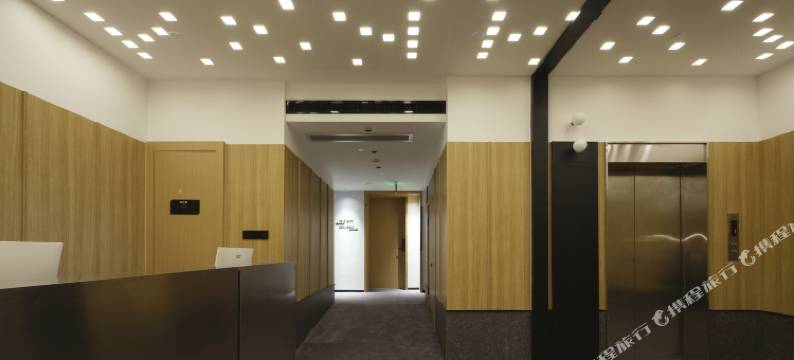 SFEEL设计师酒店(成都一品天下茶店子地铁站店)图片