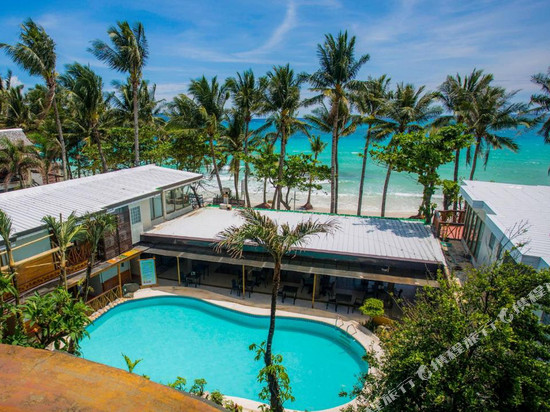 长滩岛红椰子海滩酒店