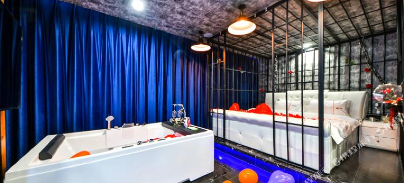 保山泊恋主题酒店(保山五洲国际广场店)图片