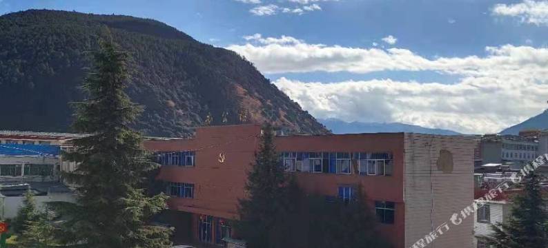 林芝雅捷酒店图片