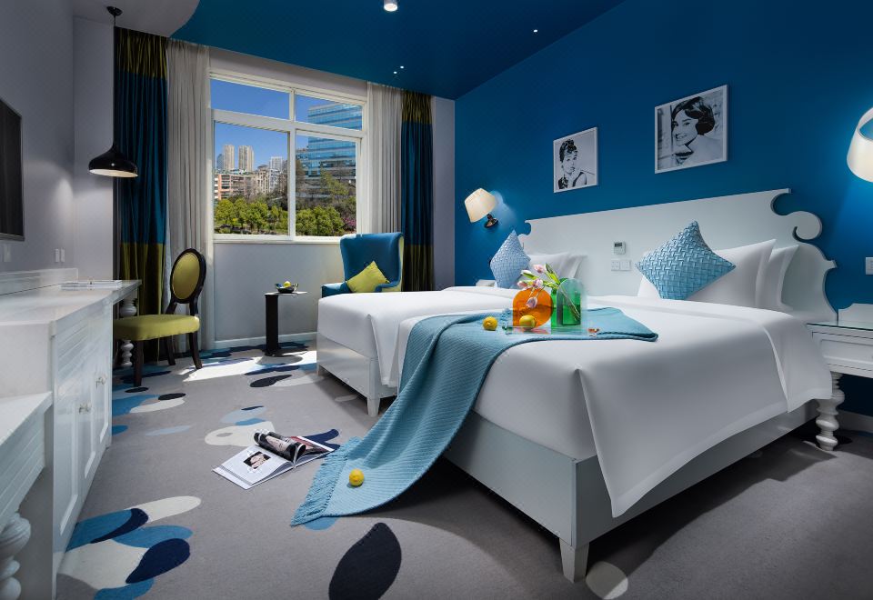 Meet Wonderland Art Hotel (Kunming Dianchi, Haigeng Park, Aiqinhai) Hotel Overview