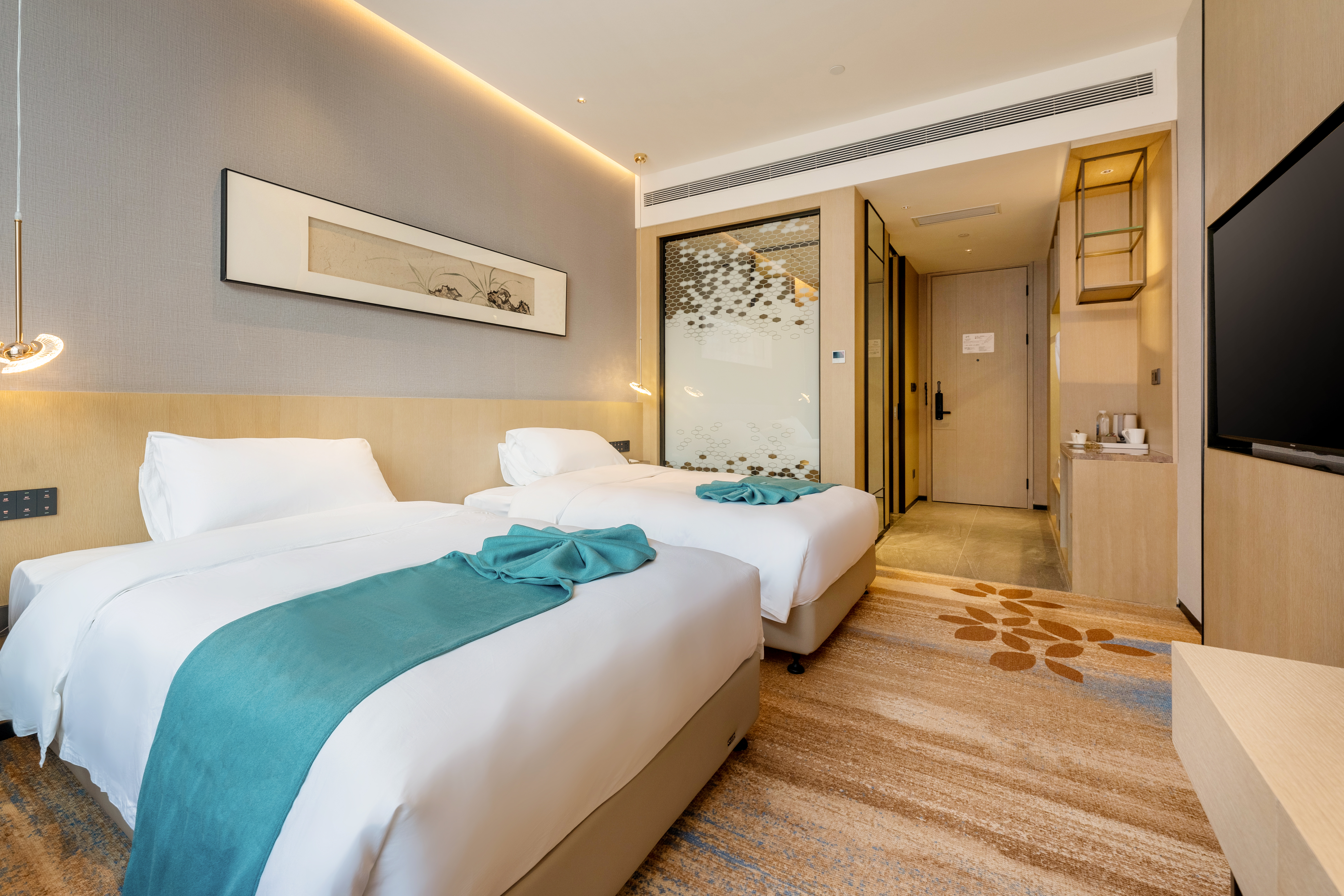 XIANMEN MOUNTAIN RESORT HOTELOver view