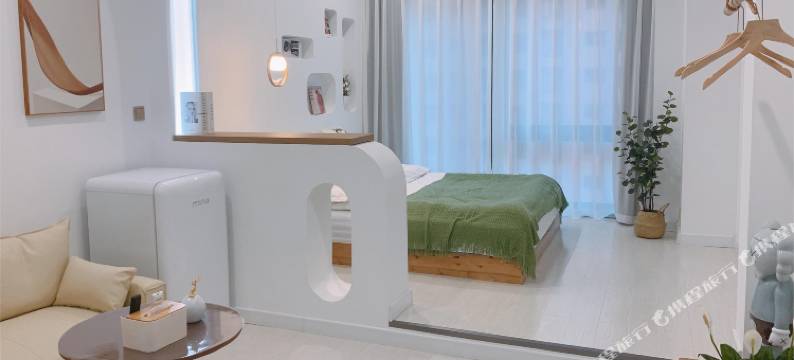 子沐智能酒店(新乡宝龙珑寓店)图片