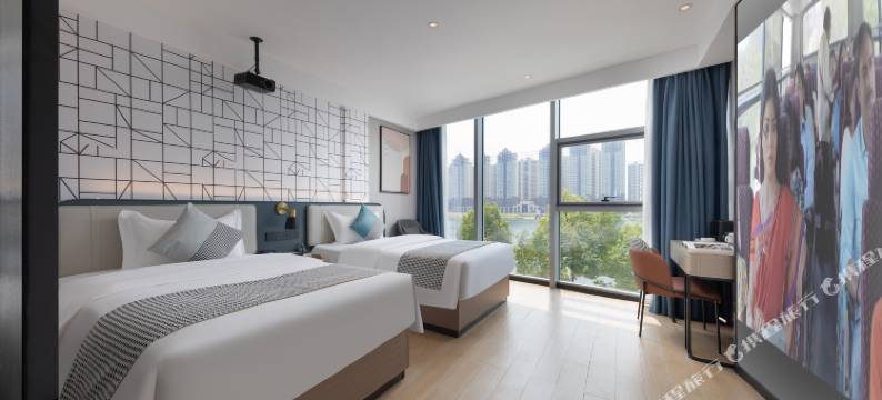 爱度创想酒店(邵阳隆回大桥店)图片