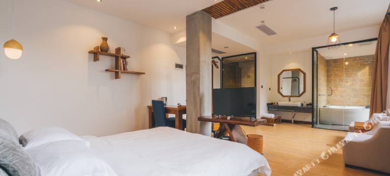 郁金香时尚酒店(珠泉路店)图片