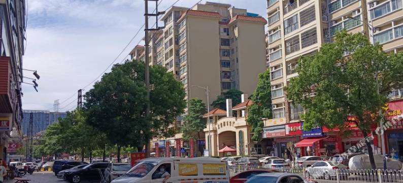 广州雅舍公寓(官湖地铁站店)图片