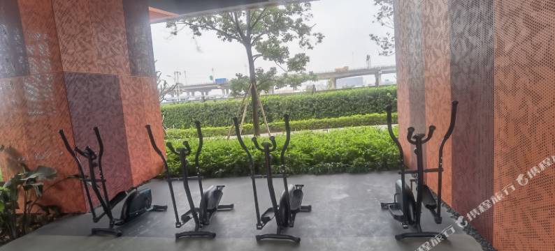 尊尚国际会展酒店公寓(国际会展中心云岸店)图片