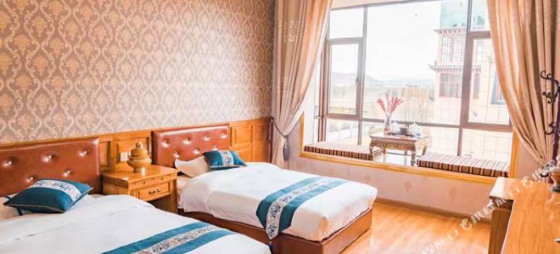 香格里拉尼旺宗别院图片