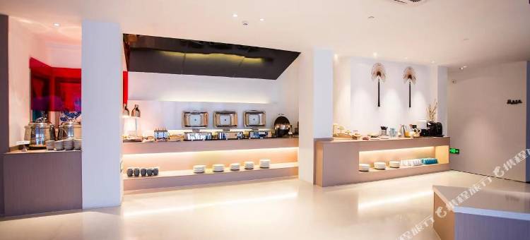 网鱼电竞酒店(宜兴客运站团氿风景区店)图片