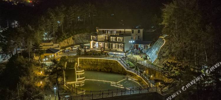 天柱山归云居民宿图片