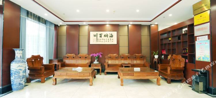 云都大酒店(垭口公园店)图片