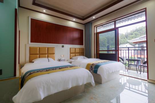 荔波小七孔红尘客栈