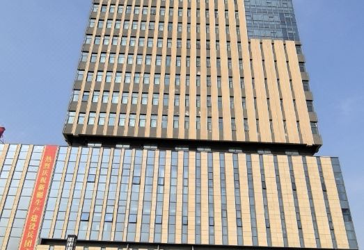 乌鲁木齐悦华尊享酒店外景图