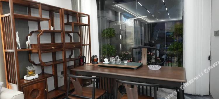 如家华驿精选酒店(镇沅河畔夜市店)图片