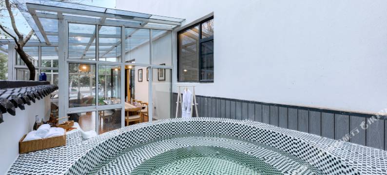 趣山野·莫干山亲子溯溪温泉度假美宿(鱼鳞坝店)图片