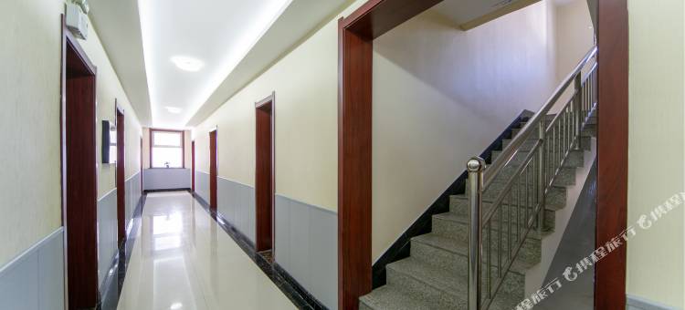 五台山朴宿驿站(五爷庙广化寺店)图片