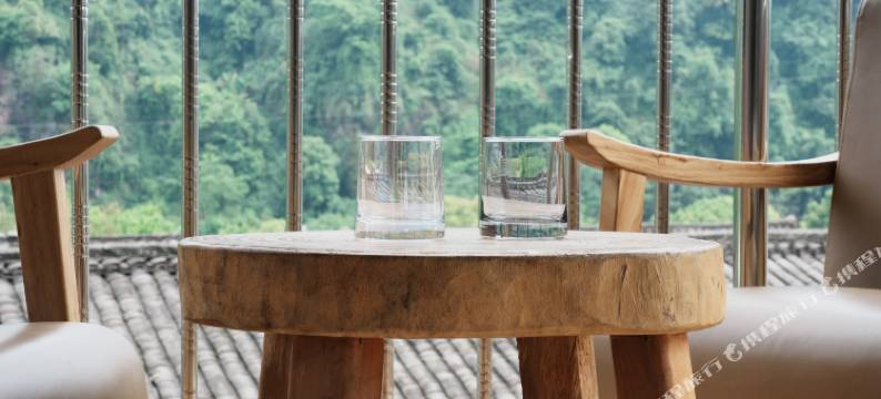 峨眉山望湖客栈(清音阁店)图片