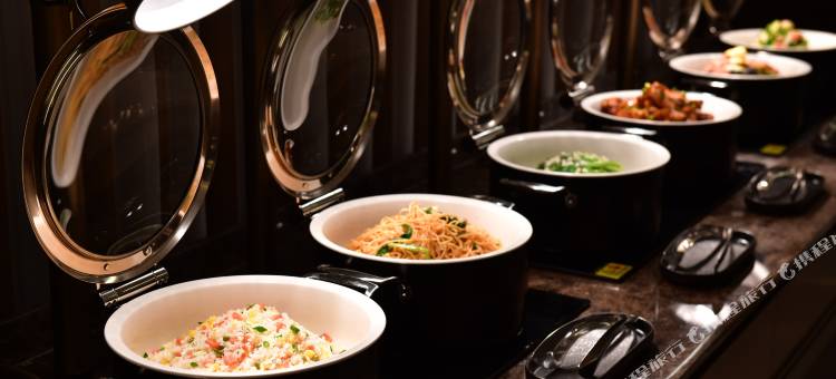 威海幸福门威高广场桔子水晶酒店图片