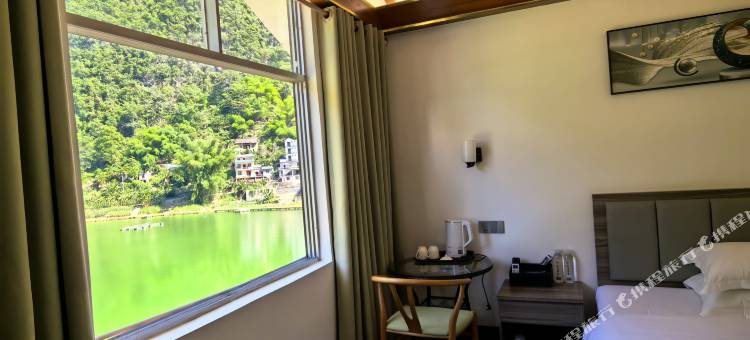 浩坤湖湖心居民宿图片