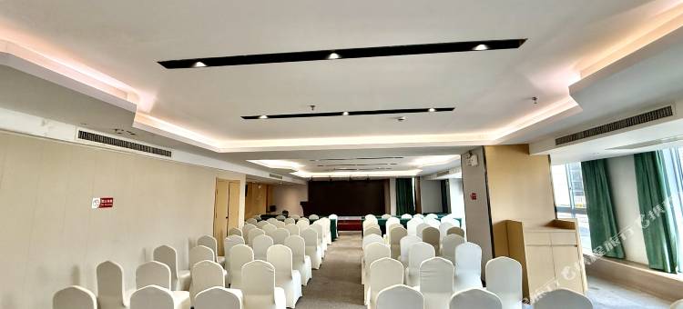 锡福假日酒店(河池市南丹县汽车总站店)图片