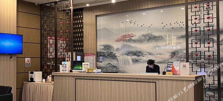 南昌格斯莱顿国际大酒店(青山湖万达李巷地铁站店)图片