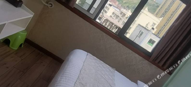 茂县萬贤居商务酒店图片