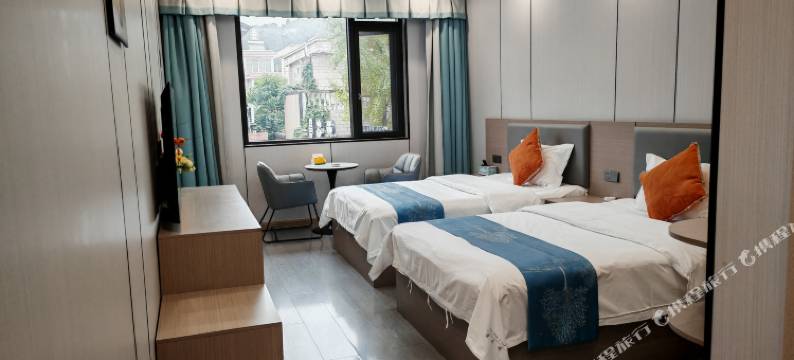 曼花香酒店(龙泉驿信息工程大学标榜职业学院店)图片