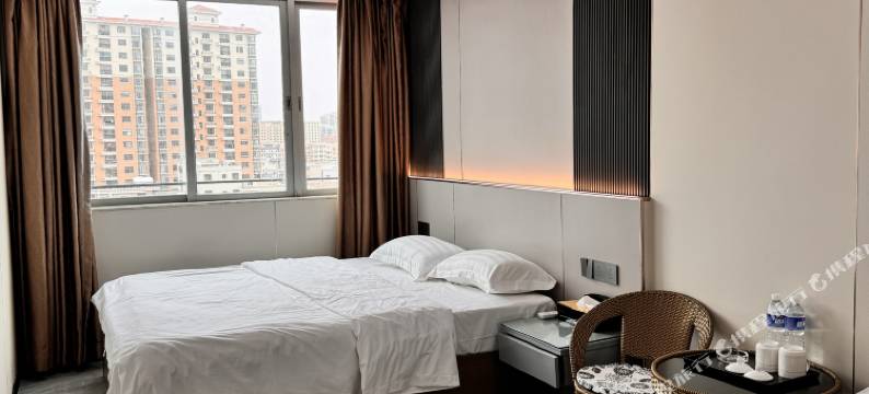 海丰凯悦假日酒店图片