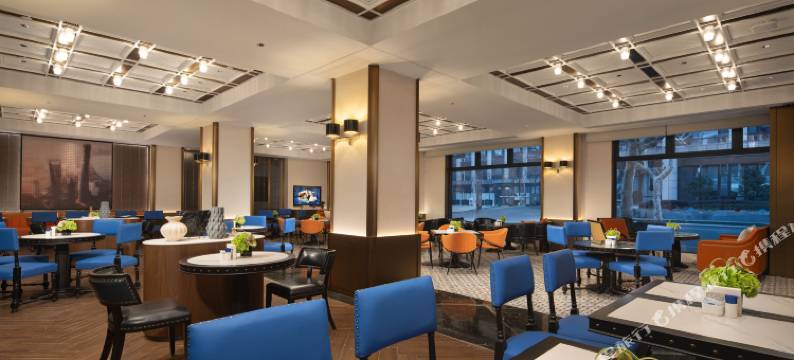 上海陆家嘴希尔顿欢朋酒店图片