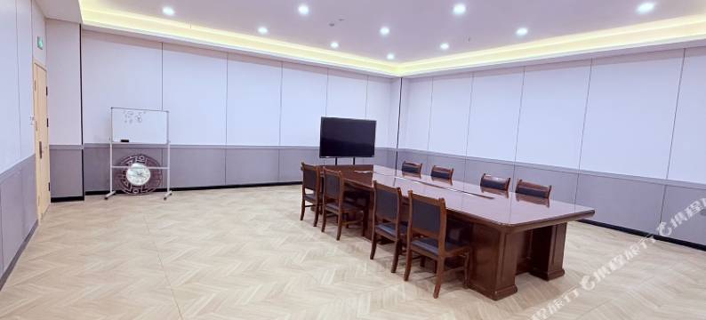 鑫天河大酒店(焉耆体育馆店)图片