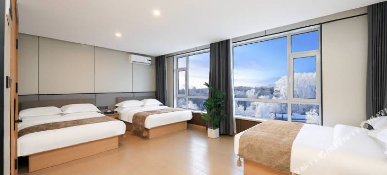 林栖•润岳轩｜COZYINGUP•SPEAEGY旅居酒店(长白山北坡集散中心店)图片