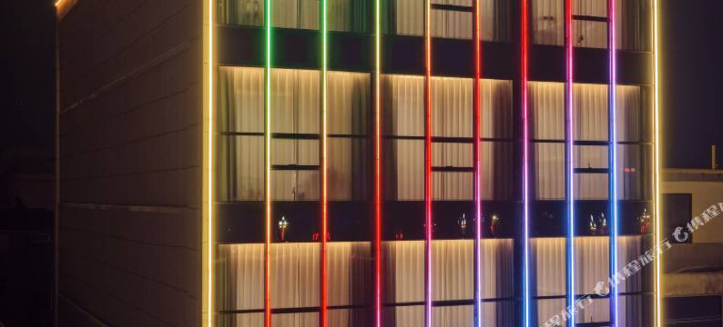 艺龙瑞云酒店(秦安北滨河路店)图片