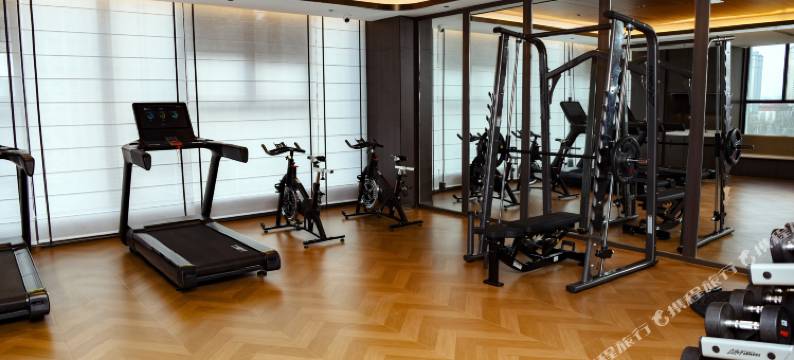 任丘辉耀酒店图片