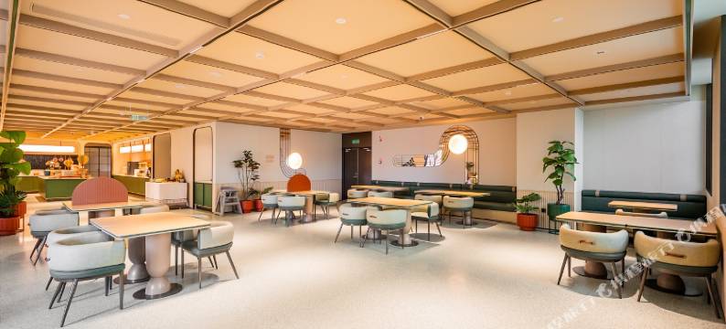 桔子酒店(乌鲁木齐友好南路红山店)图片