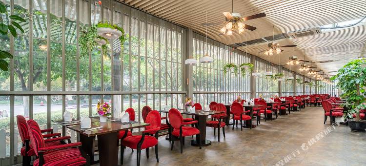 无锡君来湖滨饭店图片