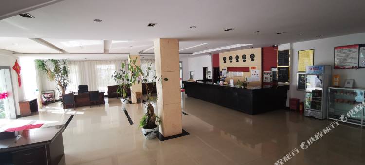 砚山平远丰湖湾宾馆图片