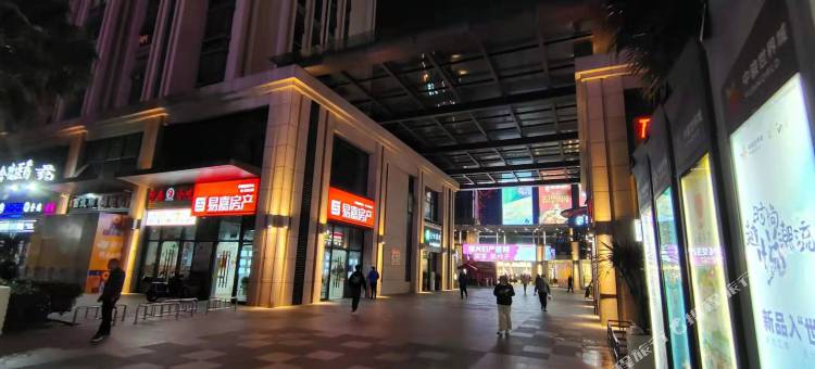 摩趣主题美宿(泉州中骏世界城店)图片
