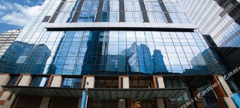 青岛红色驿家公寓(五四广场万象城店)图片