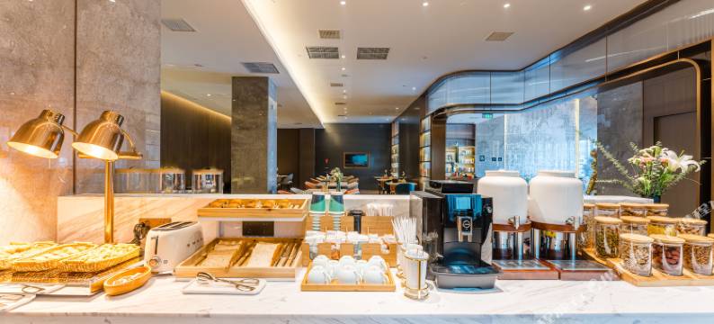 苏州木渎古镇灵岩山地铁站亚朵酒店图片