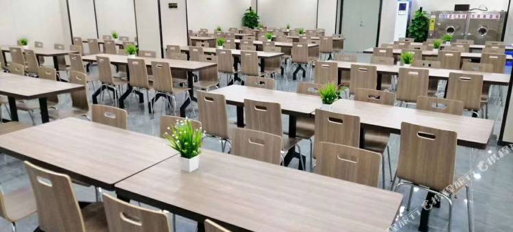 广州利达大酒店(白云学院江高店)图片