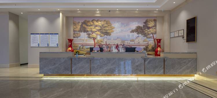 维也纳酒店(信阳罗山灵山大道店)图片