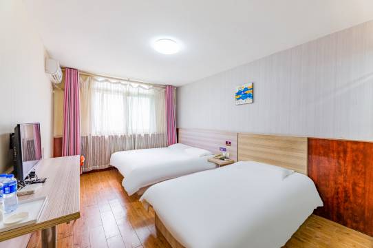 红楠快捷酒店(石家庄火车站西美花街店)