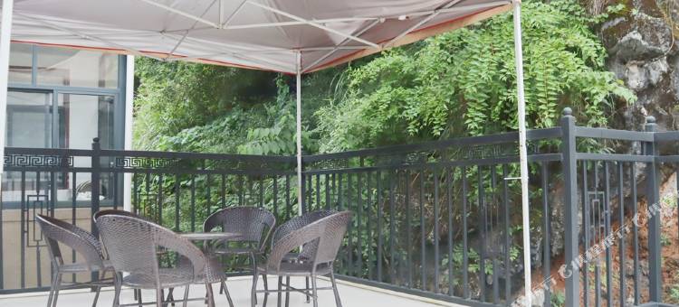 派酒店(千岛湖新安江店)图片