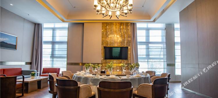 甘孜翔云温泉酒店图片