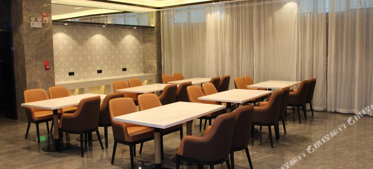 洛浦舒漫酒店图片