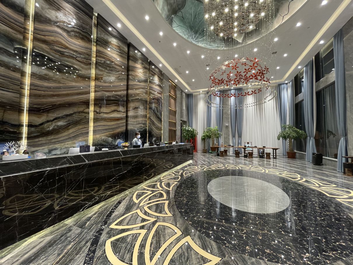 Huayu HotelHotel Overview