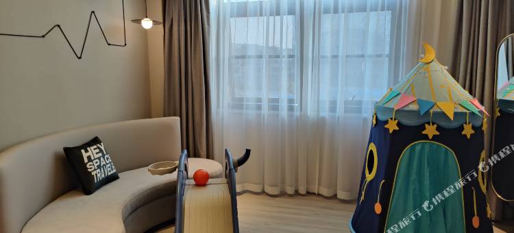 成都都江堰迎宾大道亚朵X酒店图片