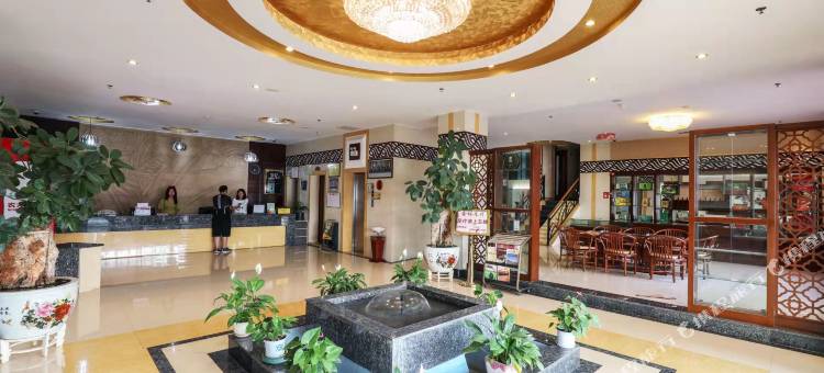 泸西鑫裕酒店(锦辉广场店)图片