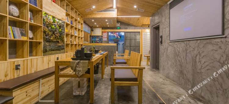 东山岛尘外民宿(南门湾店)图片